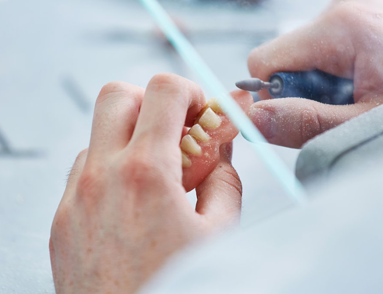 柏市・我孫子市の訪問歯科、すえいし歯科矯正歯科 歯科訪問部のチーム医療